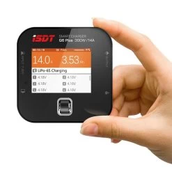 Smart Charger ISDT Q6 Pro -Maison du FPV Magasin isdt q6 plus 300w 14a mini pocket battery balance charger 3